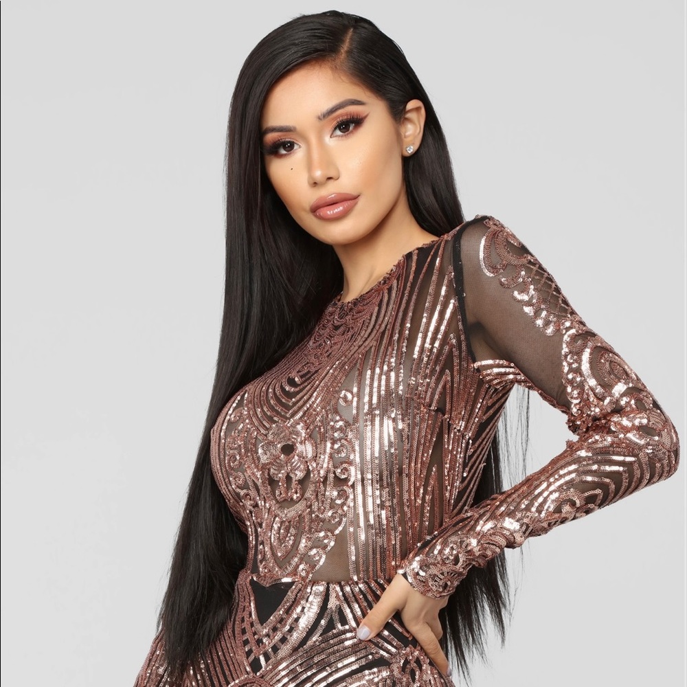 Sequin Holiday Gown / On the Red Carpet